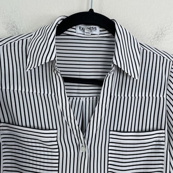 Express Portofino Shirt Womens XS Slim Fit Black White Striped Button Up Blouse - Picture 2 of 7